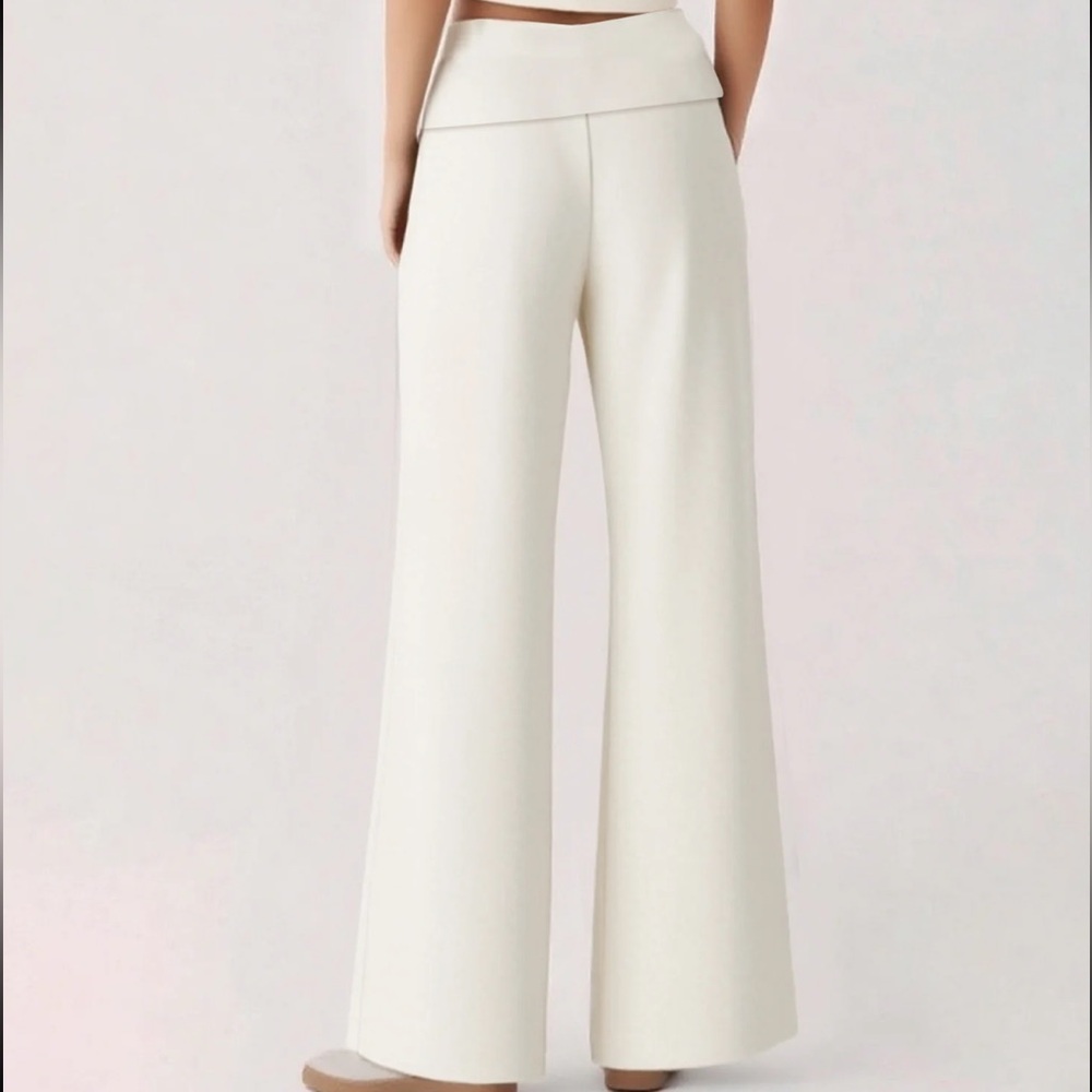Edikted White Pants with Silver Sequins - Picture 4 of 6